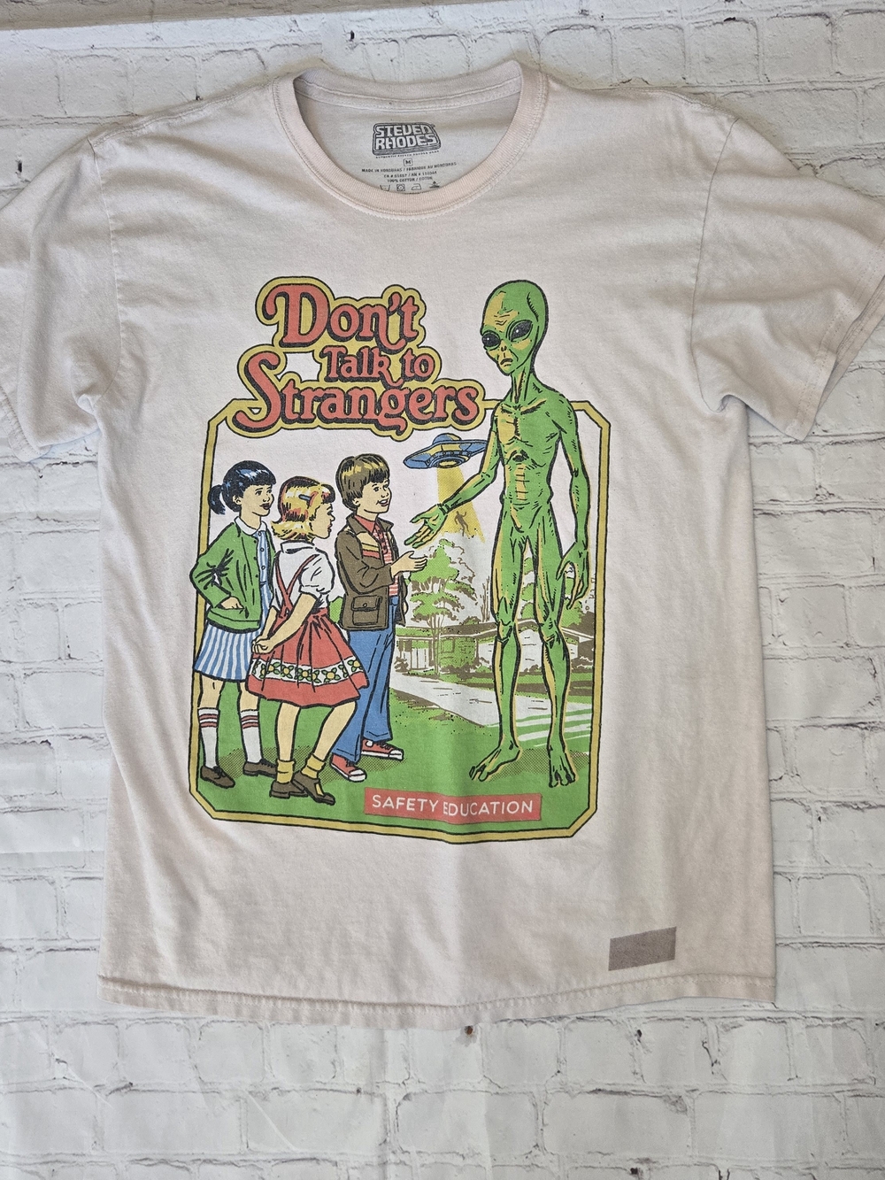 Stevezee Rhodes Don't Talk to Strangers Graphic Tee - White